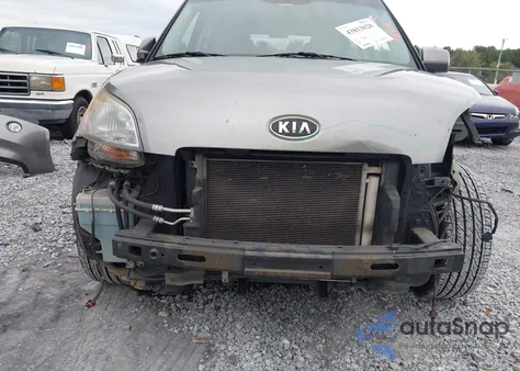 2011 Kia Soul ! from USA, damaged, VIN KNDJT2A21B7215212
